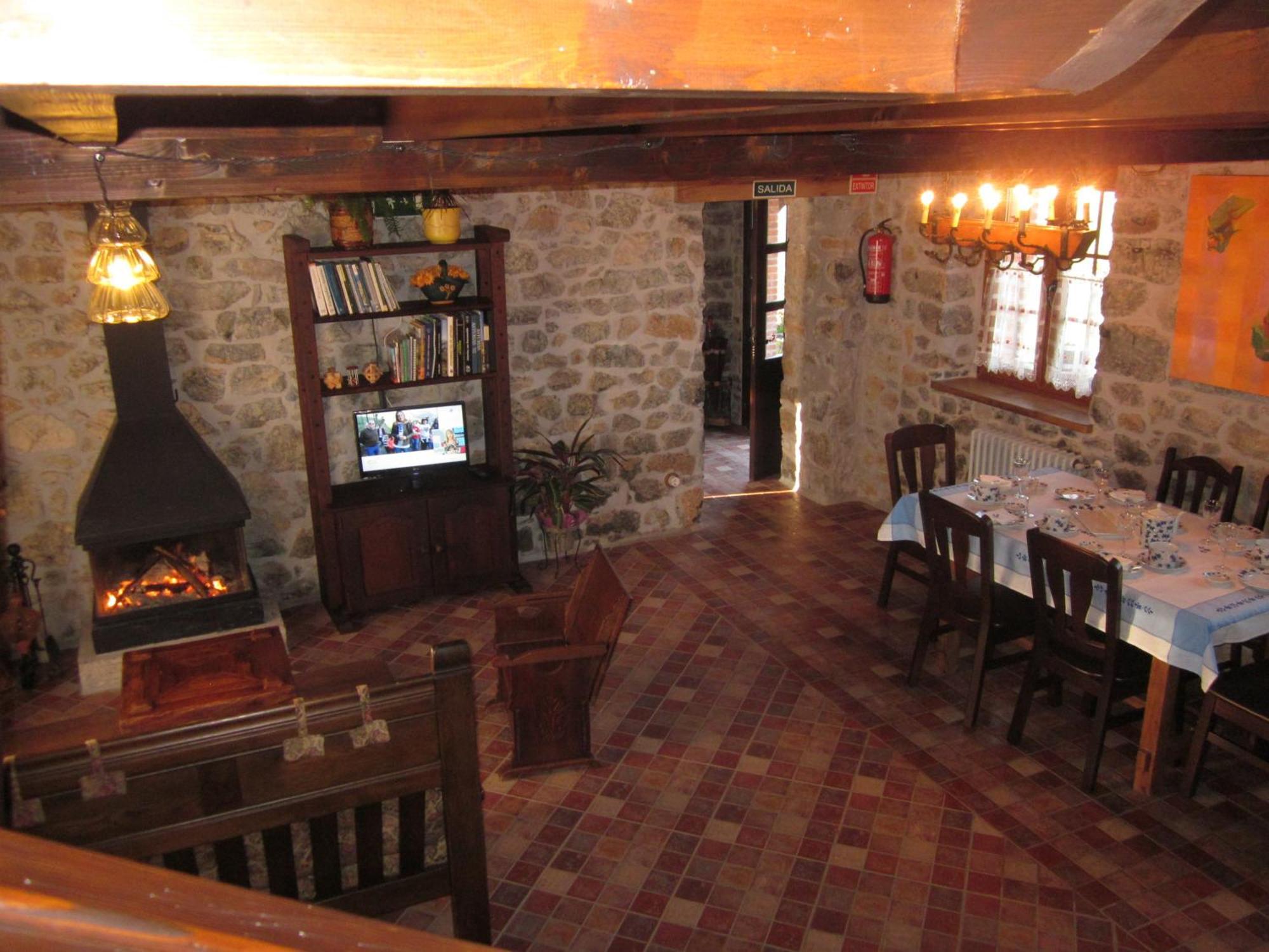 El Conventu Del Asturcon Guest House Lago  Luaran gambar