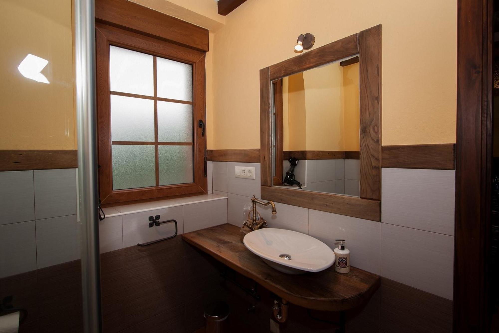El Conventu Del Asturcon Guest House Lago  Luaran gambar